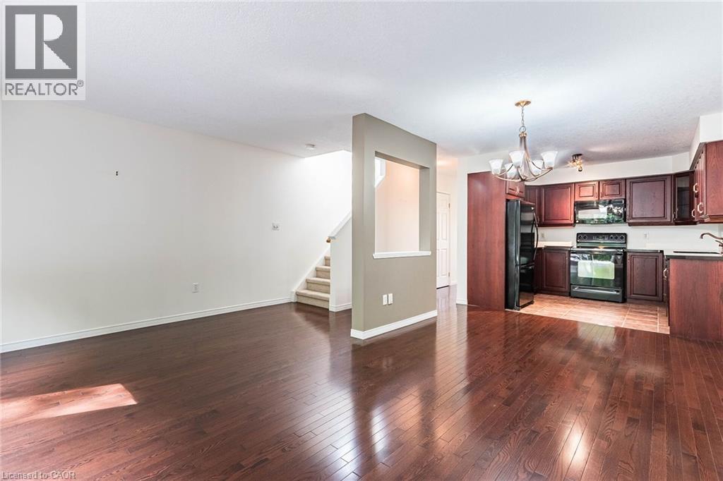 110 Activa Avenue Unit# D21, Kitchener, Ontario  N2E 4K4 - Photo 5 - 40826514