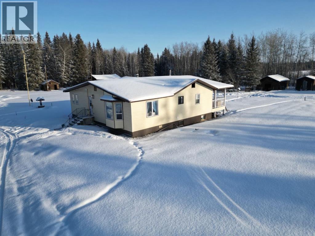 105233 Rge Rd 152a, Rural Mackenzie County, Alberta  T0H 2H0 - Photo 2 - A2282539