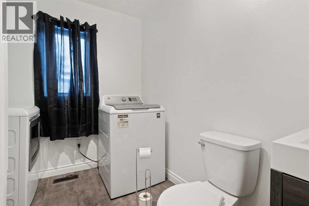 211 Red Wing Crescent, Tillicum Beach, Alberta  T4V 2M9 - Photo 13 - A2293846