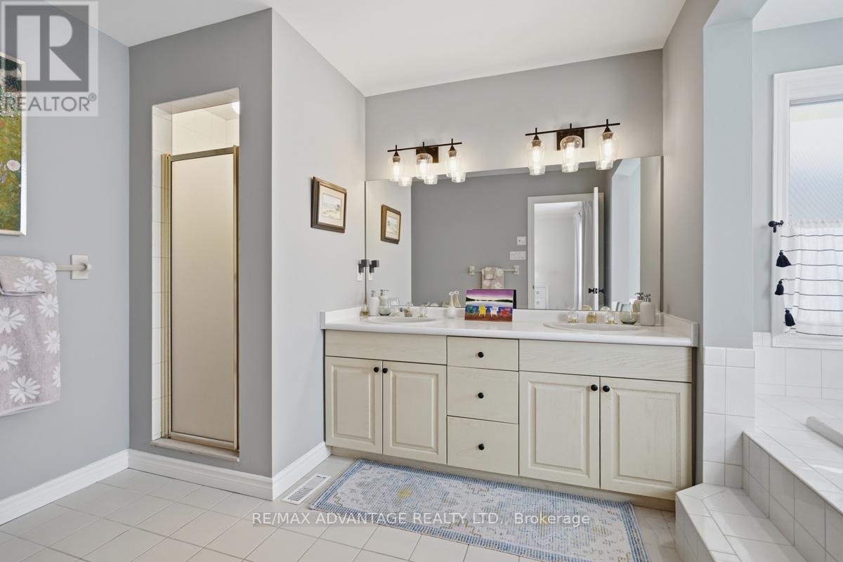 1 Smallman Drive, London North, Ontario  N6G 4R3 - Photo 26 - X13078132