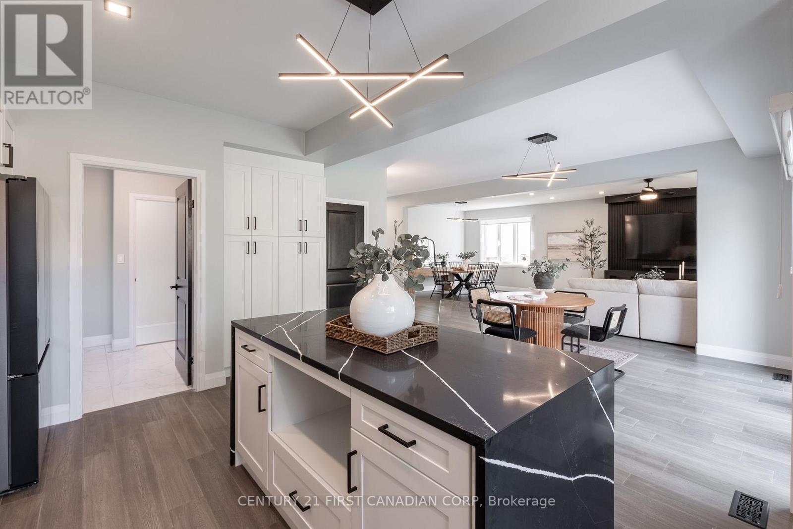 2166 Tripp Drive, London South, Ontario  N6P 1T7 - Photo 7 - X13078216