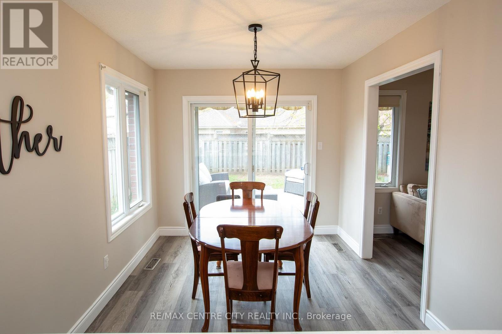 1021 South Wenige Drive, London North, Ontario  N5X 4G4 - Photo 11 - X13078274