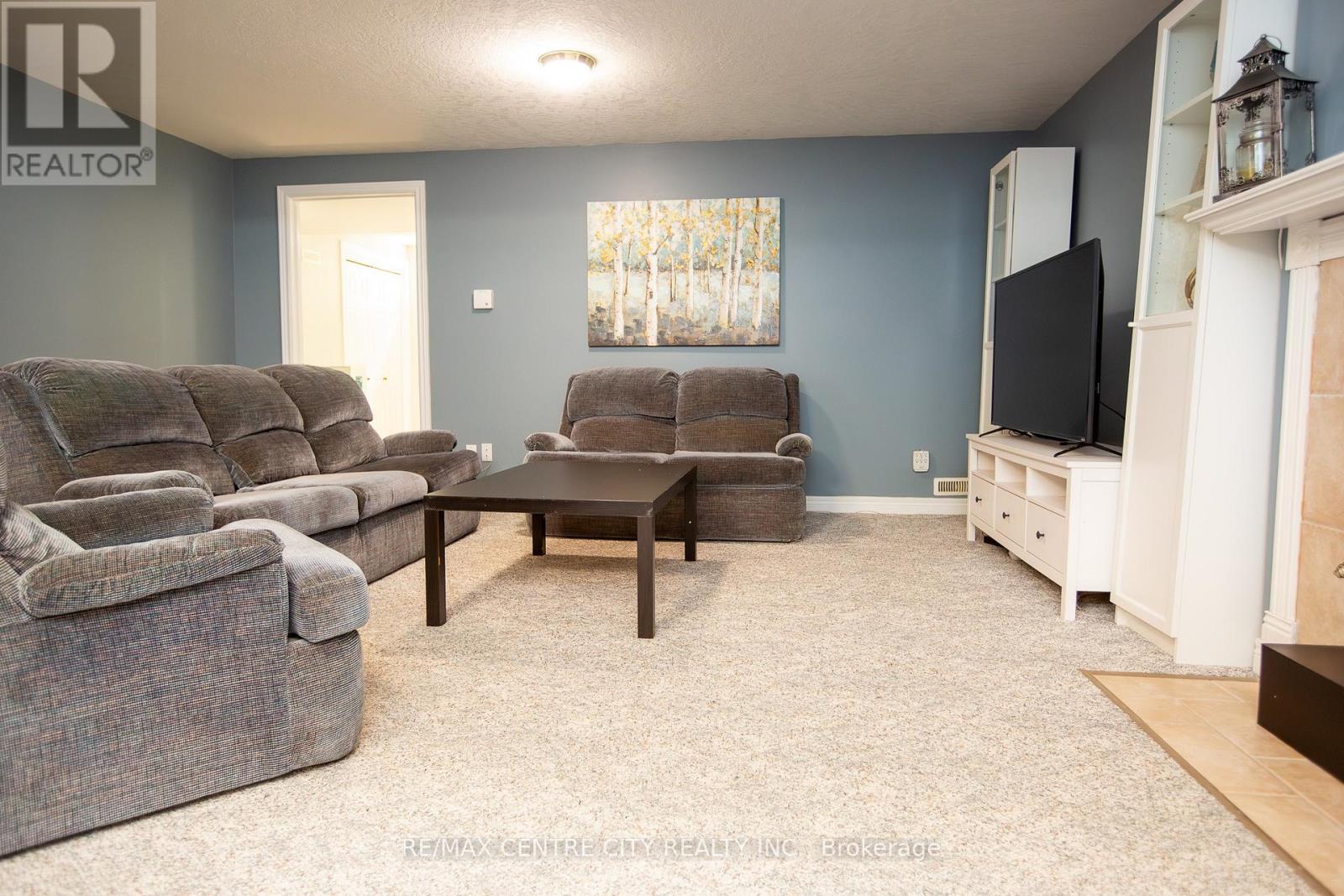 1021 South Wenige Drive, London North, Ontario  N5X 4G4 - Photo 21 - X13078274