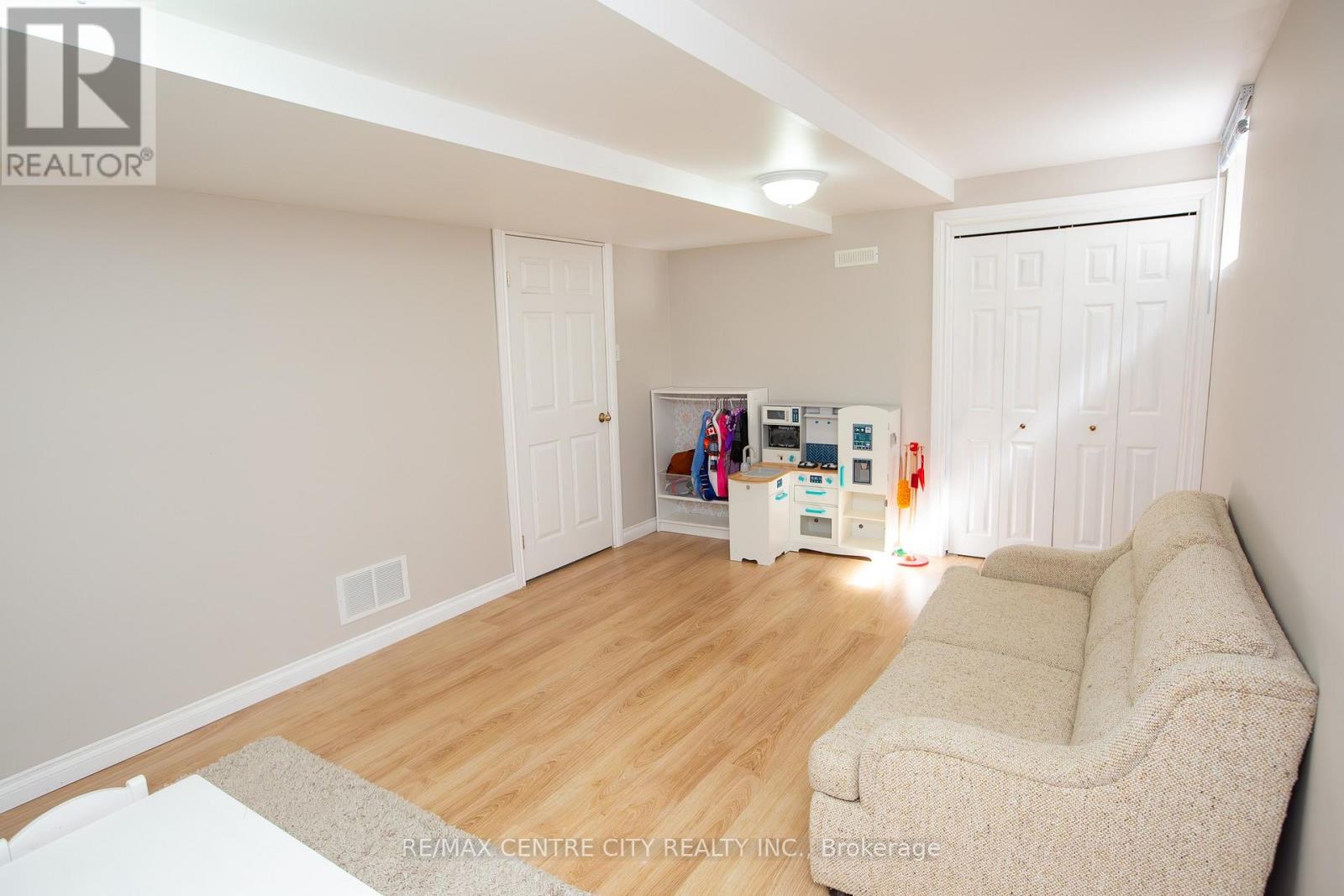 1021 South Wenige Drive, London North, Ontario  N5X 4G4 - Photo 24 - X13078274