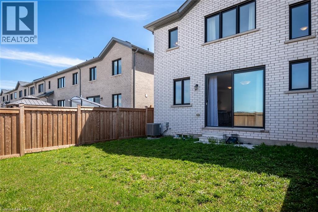 483 Gordon Krantz Avenue, Milton, Ontario  L9E 1W1 - Photo 33 - 40825323