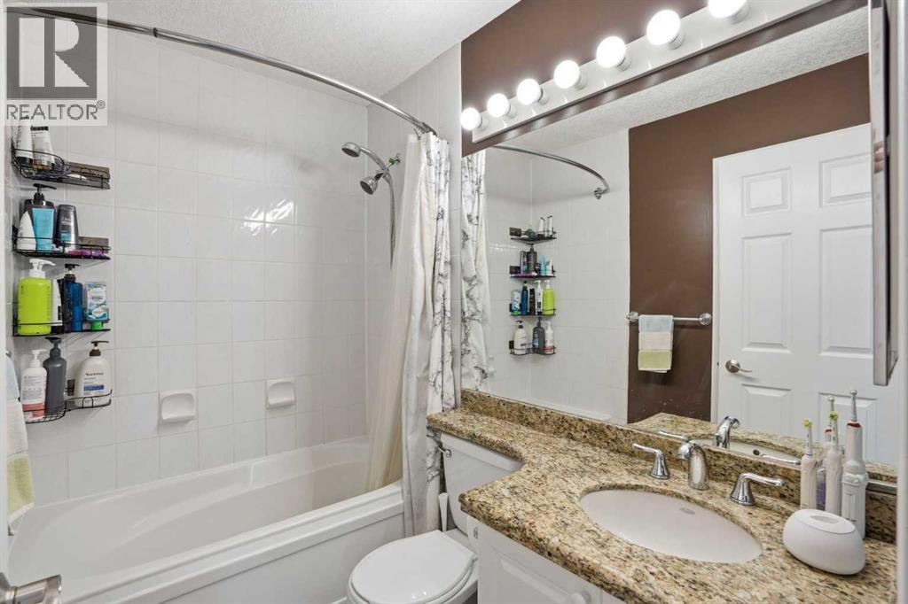 161 Douglas Glen Heath SE, Calgary, Alberta  T2Z 2N1 - Photo 19 - A2303449