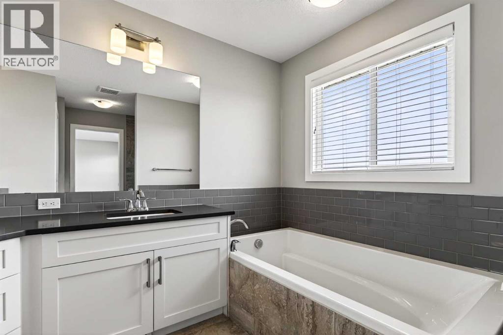 48 Evansfield Manor Nw, Calgary, Alberta  T3P 1J9 - Photo 28 - A2303982