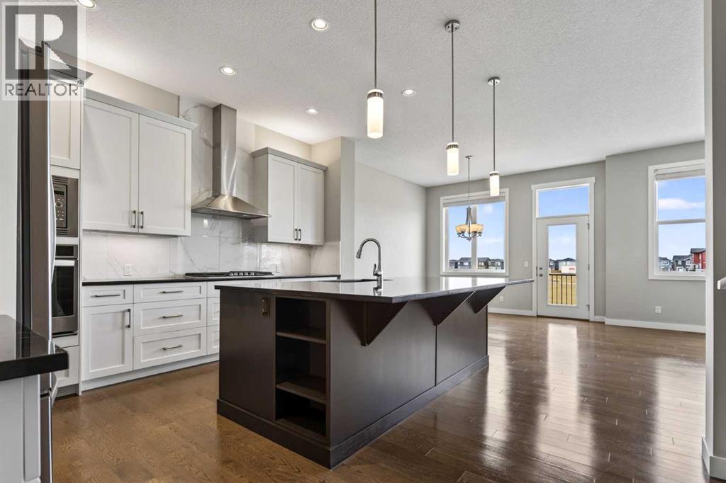 48 Evansfield Manor Nw, Calgary, Alberta  T3P 1J9 - Photo 6 - A2303982