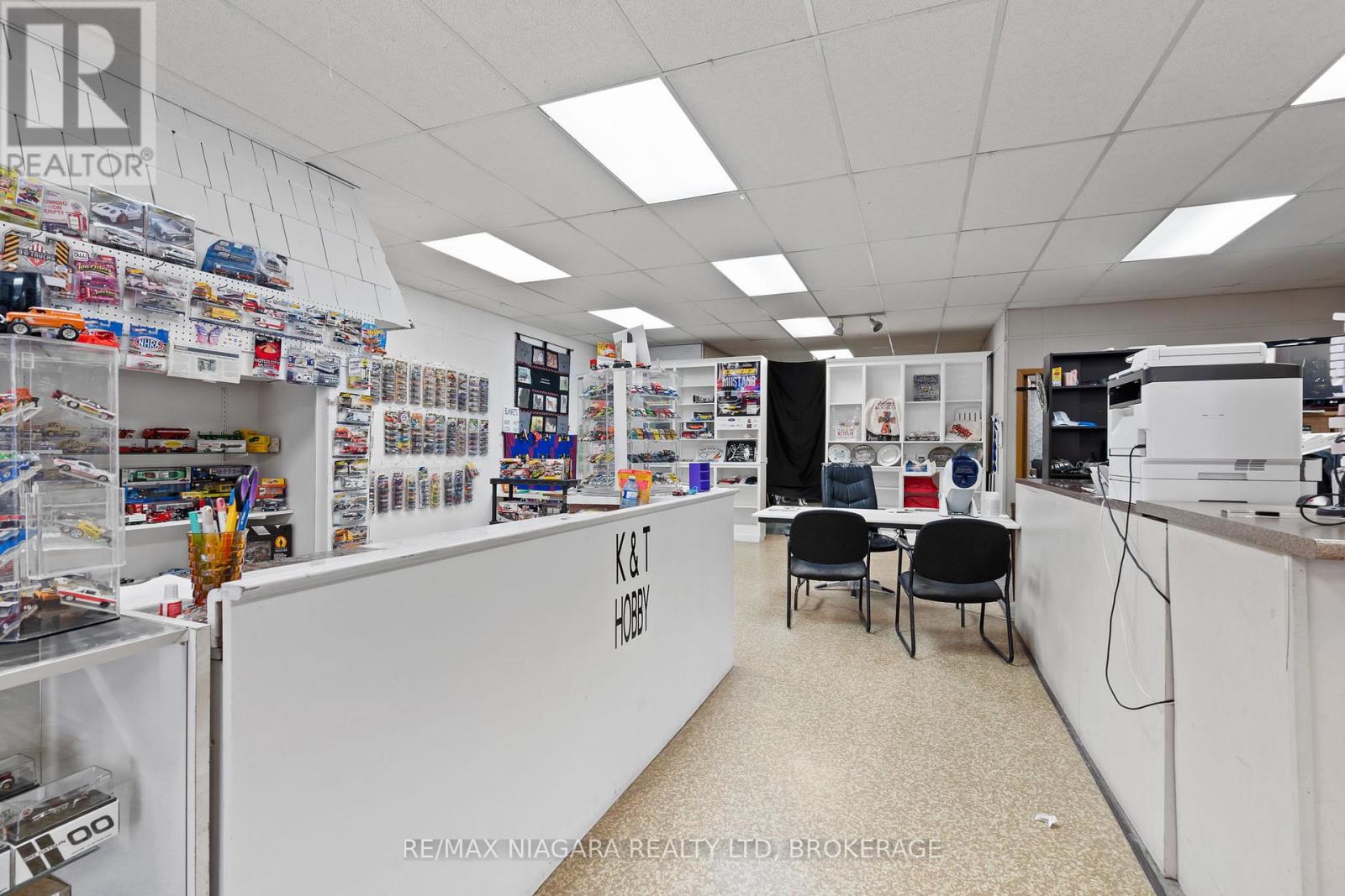 216 King Street, Port Colborne, Ontario  L3K 4G7 - Photo 12 - X13078224