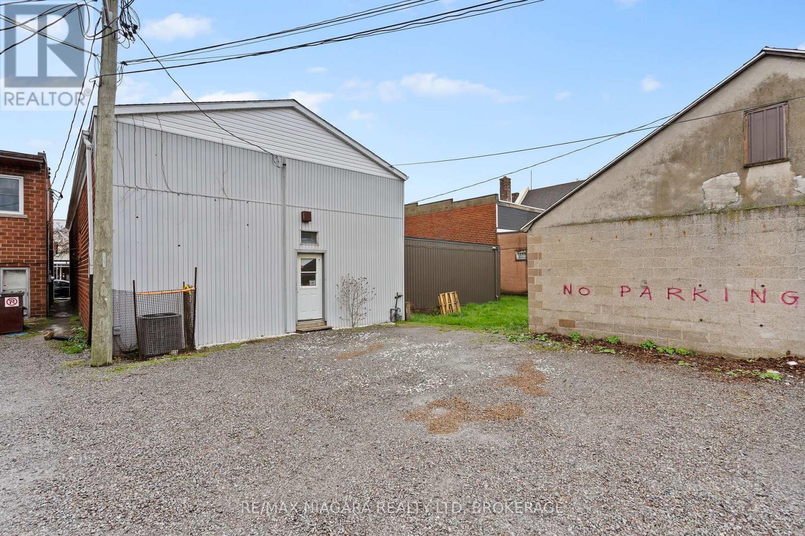 216 King Street, Port Colborne, Ontario  L3K 4G7 - Photo 16 - X13078224
