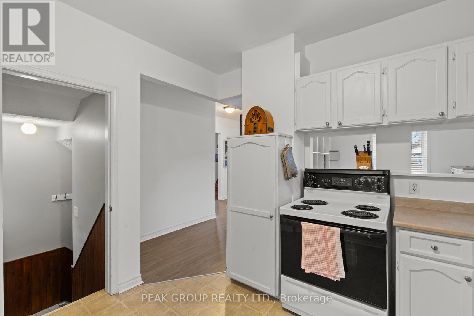 4732 Ryerson Crescent, Niagara Falls, Ontario  L2E 1E5 - Photo 7 - X13078296
