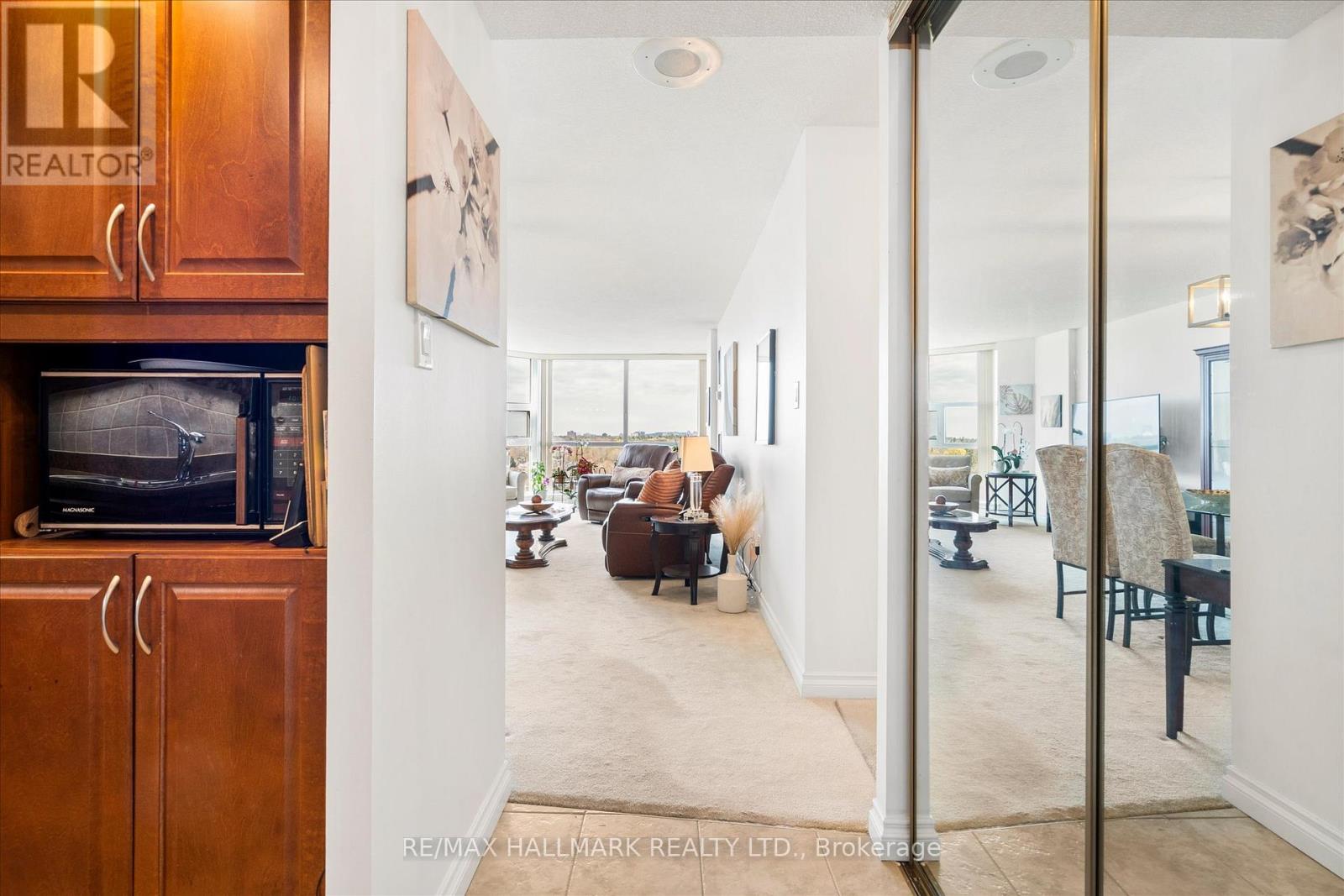 902 - 20 Dean Park Road, Toronto, Ontario  M1B 3G9 - Photo 4 - E13077862