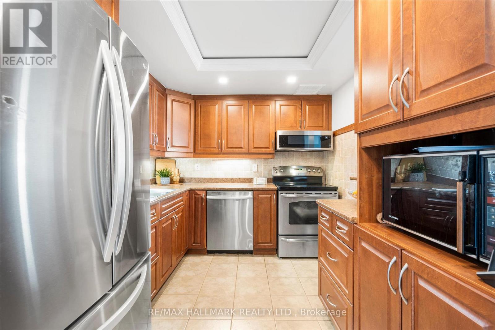 902 - 20 Dean Park Road, Toronto, Ontario  M1B 3G9 - Photo 11 - E13077862