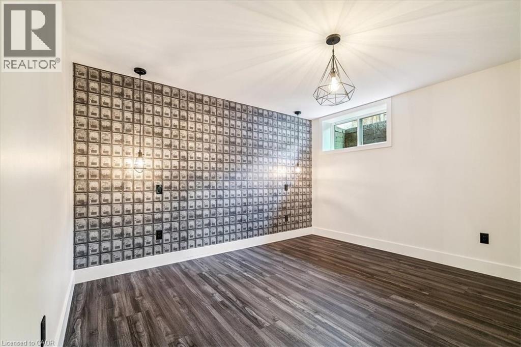 1379 Rebecca Street, Oakville, Ontario  L6L 1Z3 - Photo 33 - 40807379