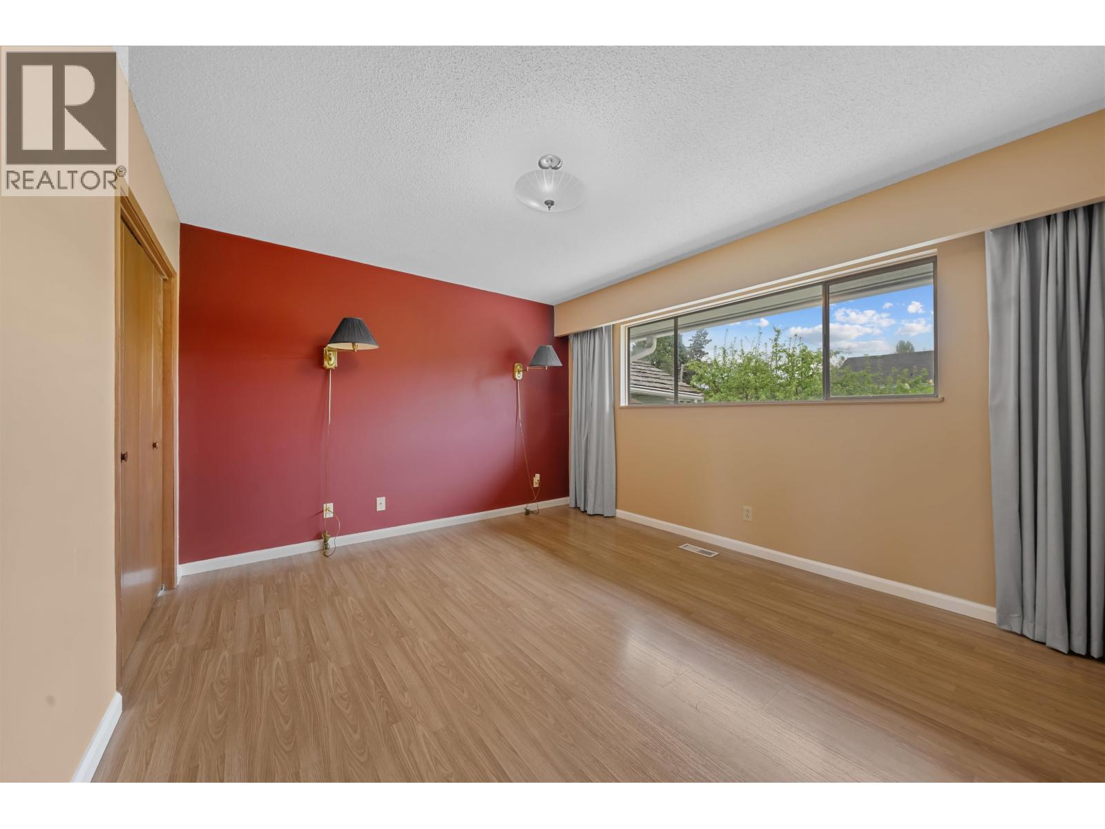 11688 Darby Street, Maple Ridge, British Columbia  V2X 5E9 - Photo 16 - R3118754