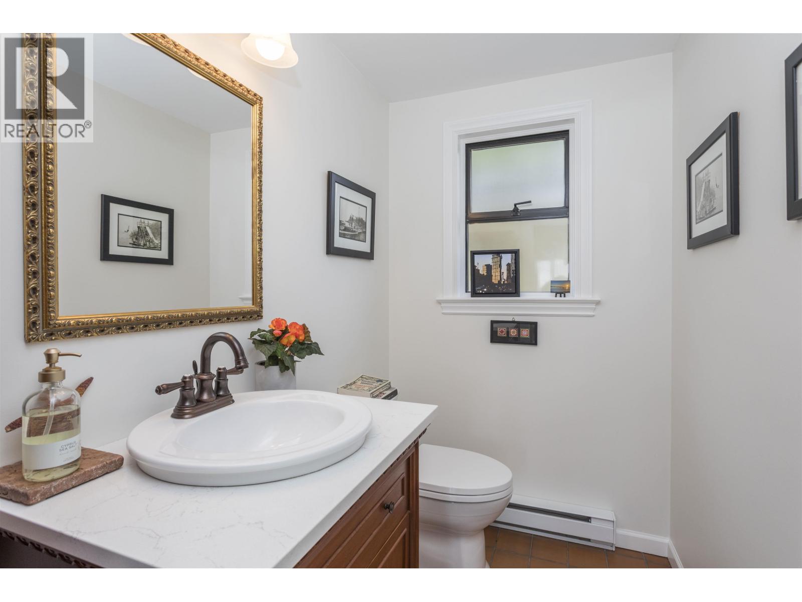 5445 Indian River Drive, North Vancouver, British Columbia  V7G 2T7 - Photo 13 - R3118755