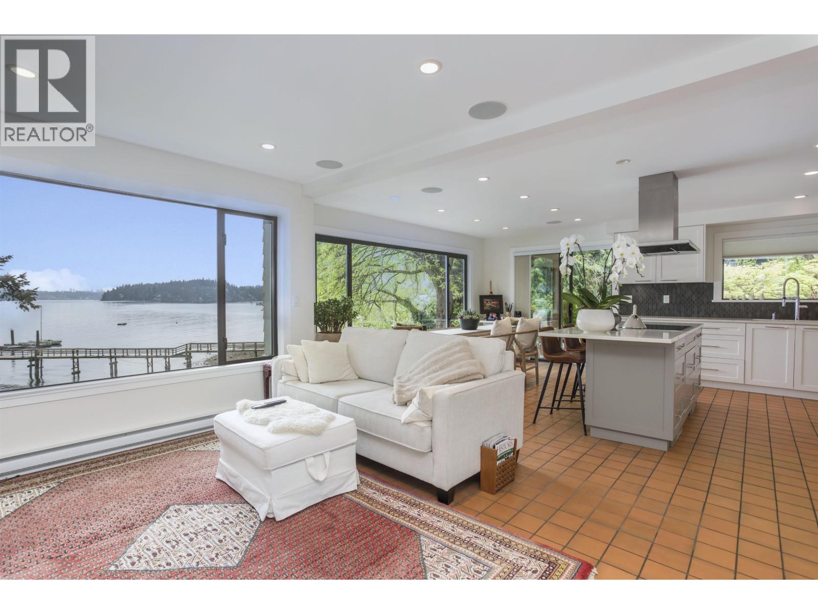 5445 Indian River Drive, North Vancouver, British Columbia  V7G 2T7 - Photo 9 - R3118755