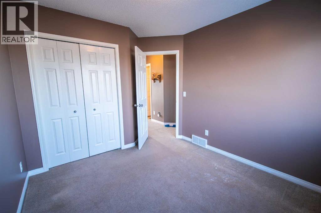 11 Saddlebrook Mews Ne, Calgary, Alberta  T3J 0B3 - Photo 24 - A2279158