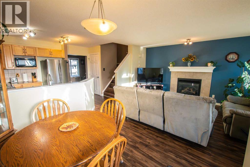 11 Saddlebrook Mews Ne, Calgary, Alberta  T3J 0B3 - Photo 11 - A2279158