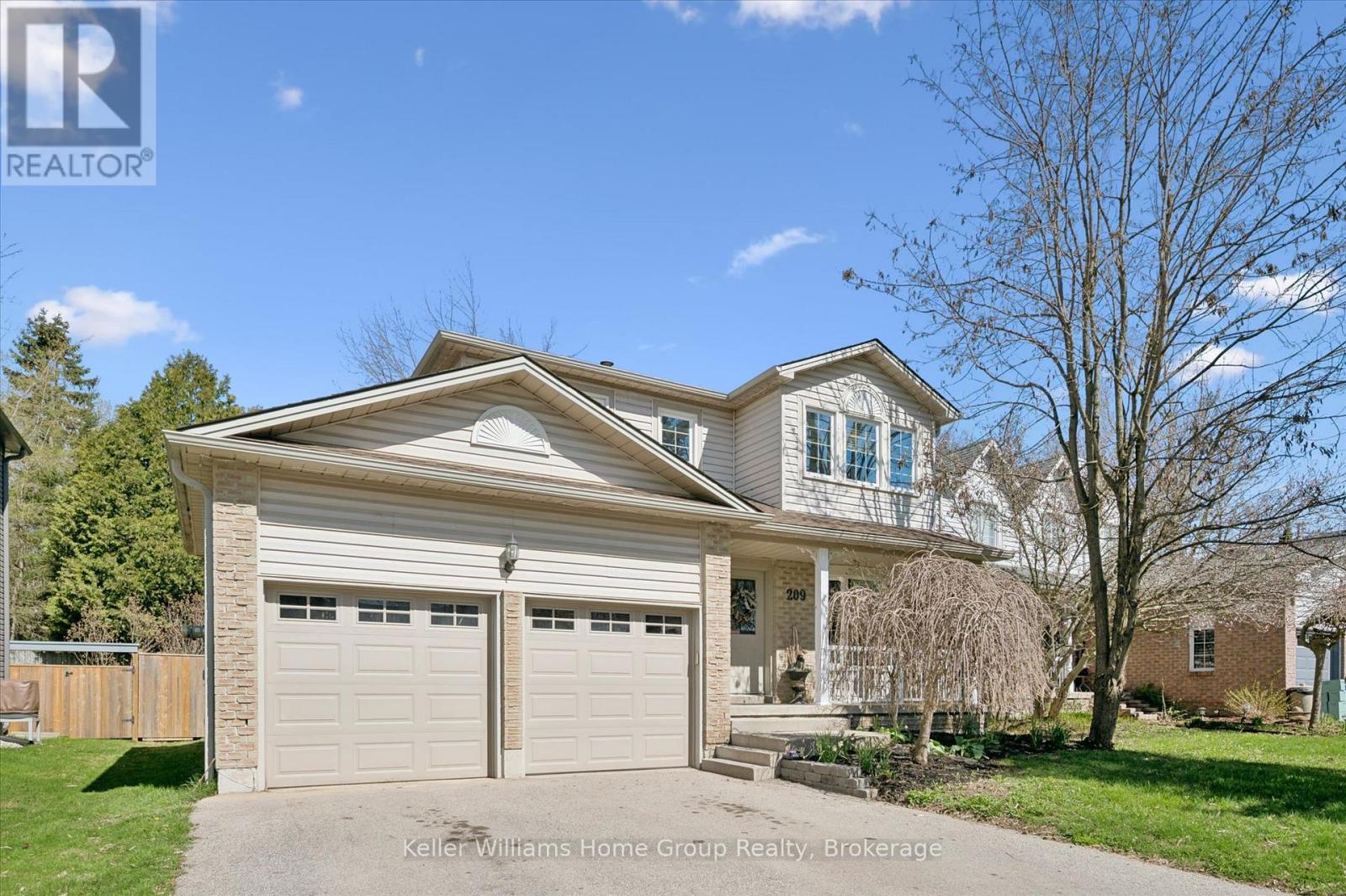 209 Elizabeth Crescent, Centre Wellington, Ontario  N1M 3N1 - Photo 2 - X13078140