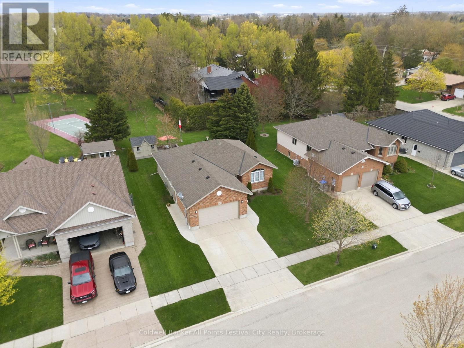 55 Park Lane, West Perth, Ontario  N0K 1N0 - Photo 3 - X13078244