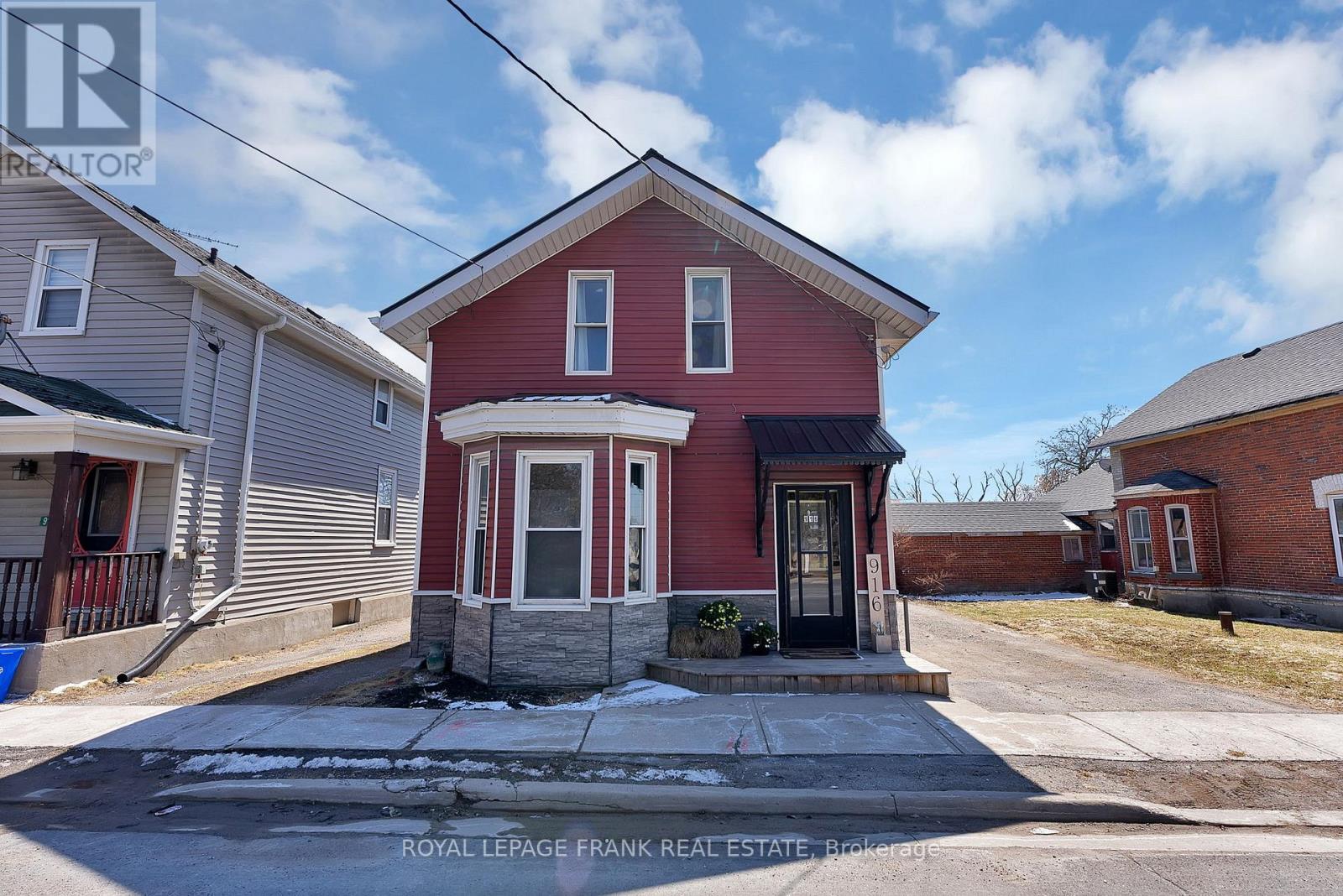 916 Highway 7, Kawartha Lakes, Ontario  K0M 2M0 - Photo 1 - X13078134