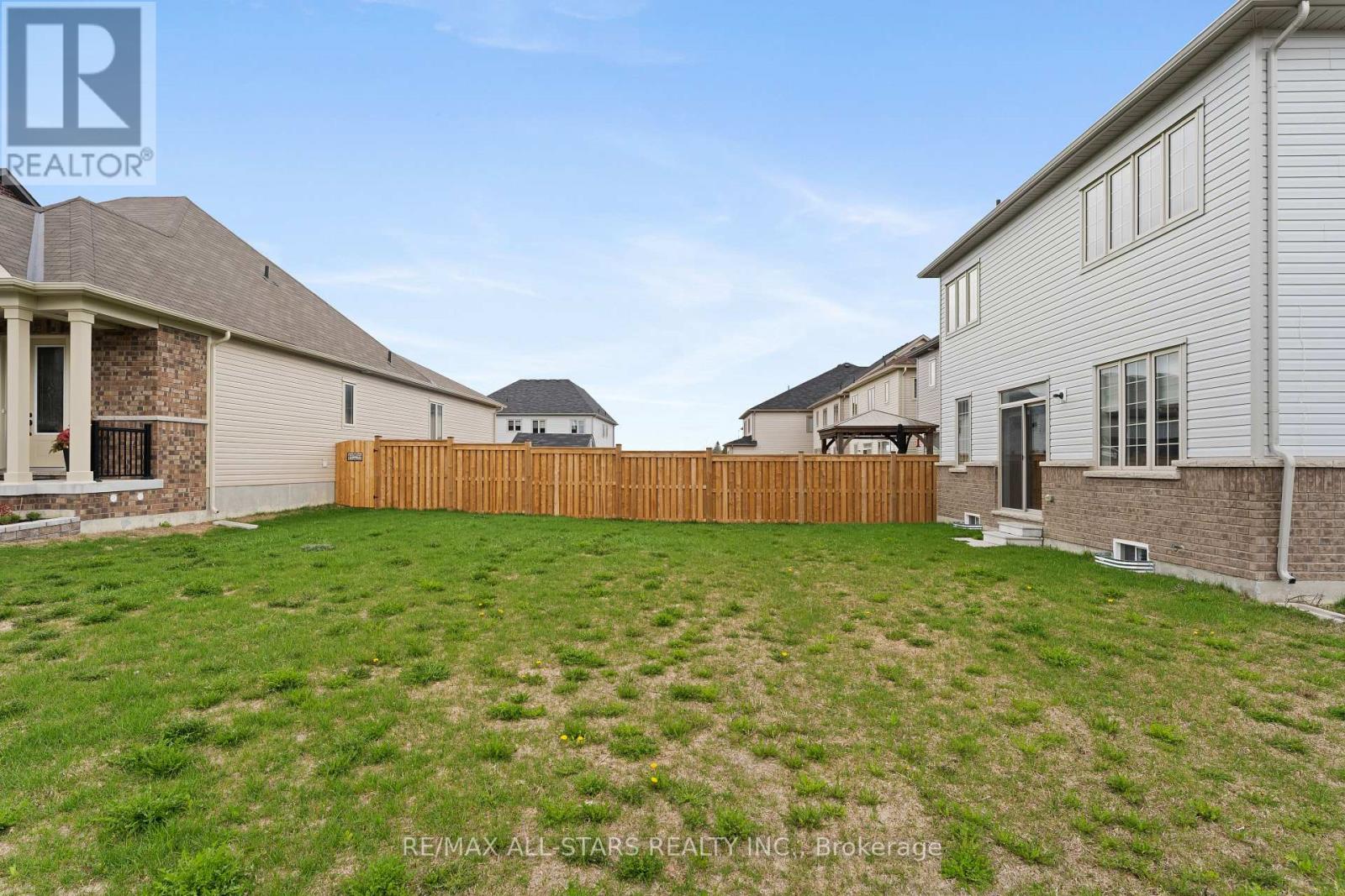 19 Hennessey Crescent, Kawartha Lakes, Ontario  K9V 0P2 - Photo 28 - X13078162