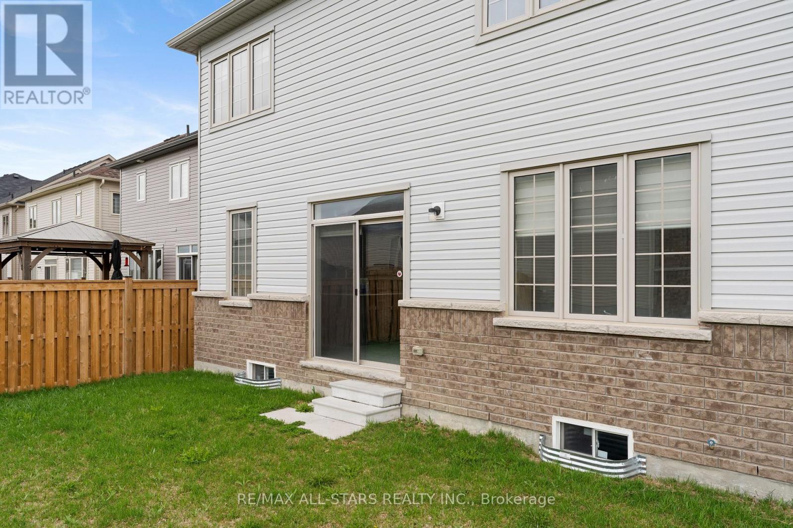 19 Hennessey Crescent, Kawartha Lakes, Ontario  K9V 0P2 - Photo 29 - X13078162