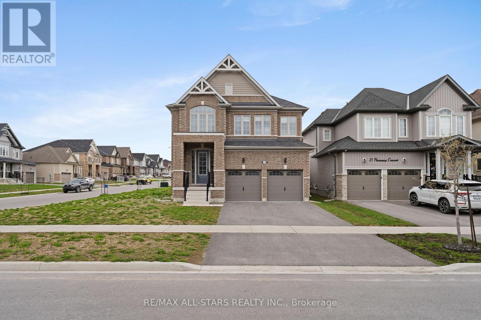 19 Hennessey Crescent, Kawartha Lakes, Ontario  K9V 0P2 - Photo 3 - X13078162