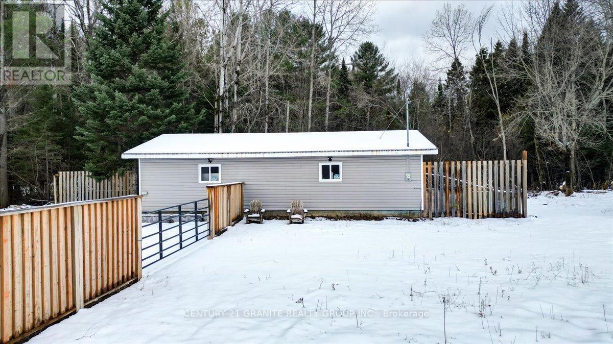 1725 Loop Road, Highlands East, Ontario  K0L 3C0 - Photo 9 - X13078256
