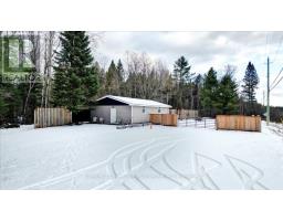 1725 LOOP ROAD, Highlands East, Ontario
