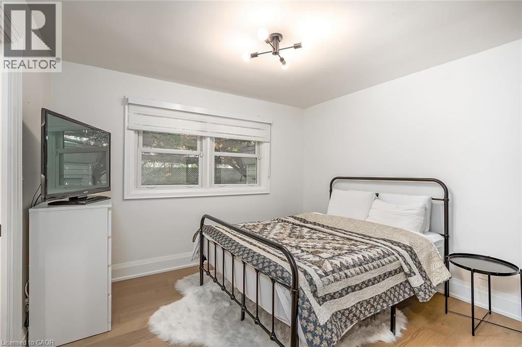 564 Maplehill Drive, Burlington, Ontario  L7N 2W3 - Photo 16 - 40824379
