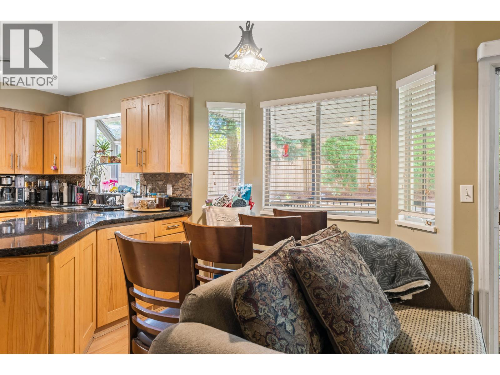 1410 Mountainview Court, Coquitlam, British Columbia  V3E 2R9 - Photo 11 - R3118712