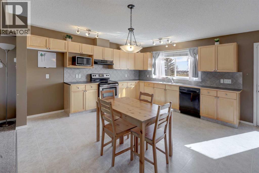 1007, 140 Sagewood Boulevard Sw, Airdrie, Alberta  T4B 3H5 - Photo 5 - A2306267