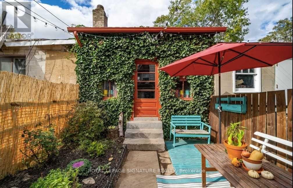 74 Wolseley Street, Toronto, Ontario  M5T 1A5 - Photo 13 - C13078136