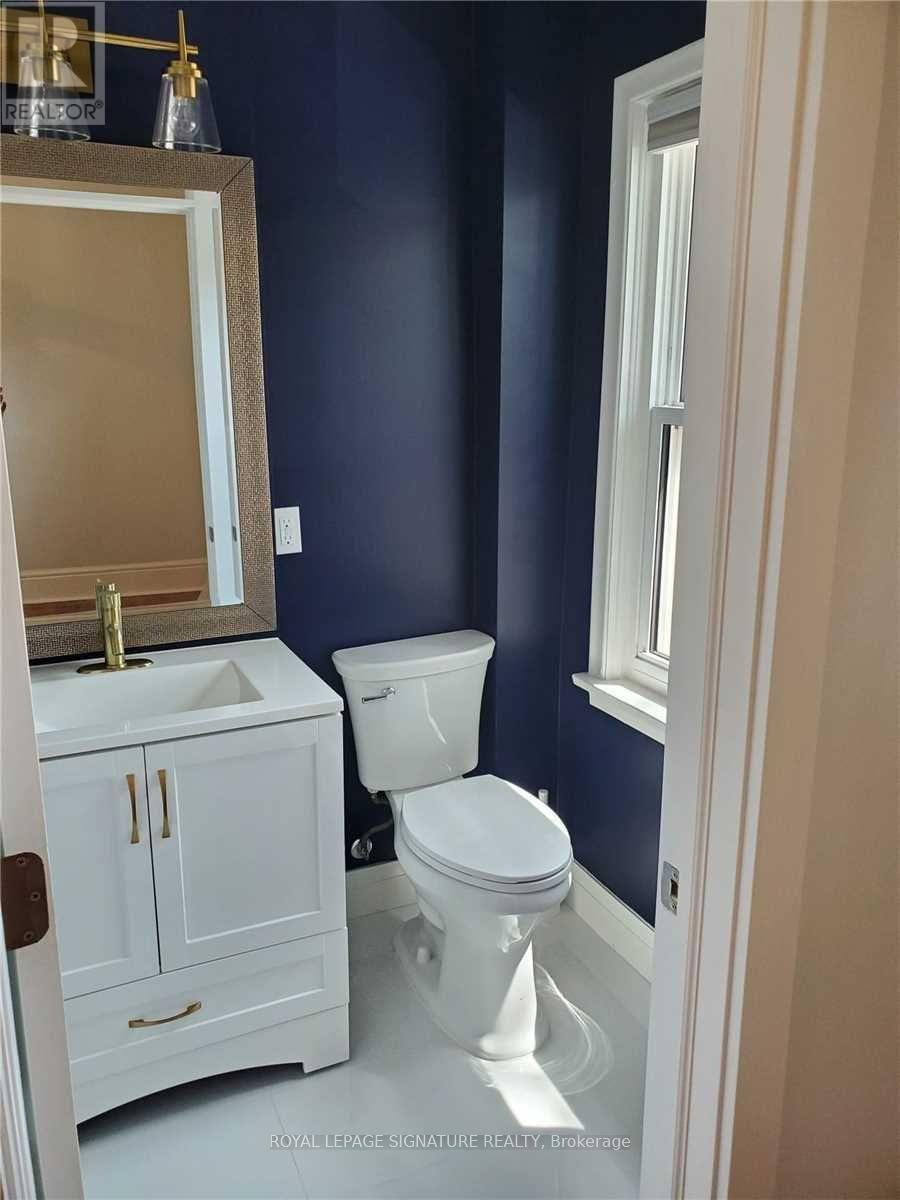 74 Wolseley Street, Toronto, Ontario  M5T 1A5 - Photo 21 - C13078136