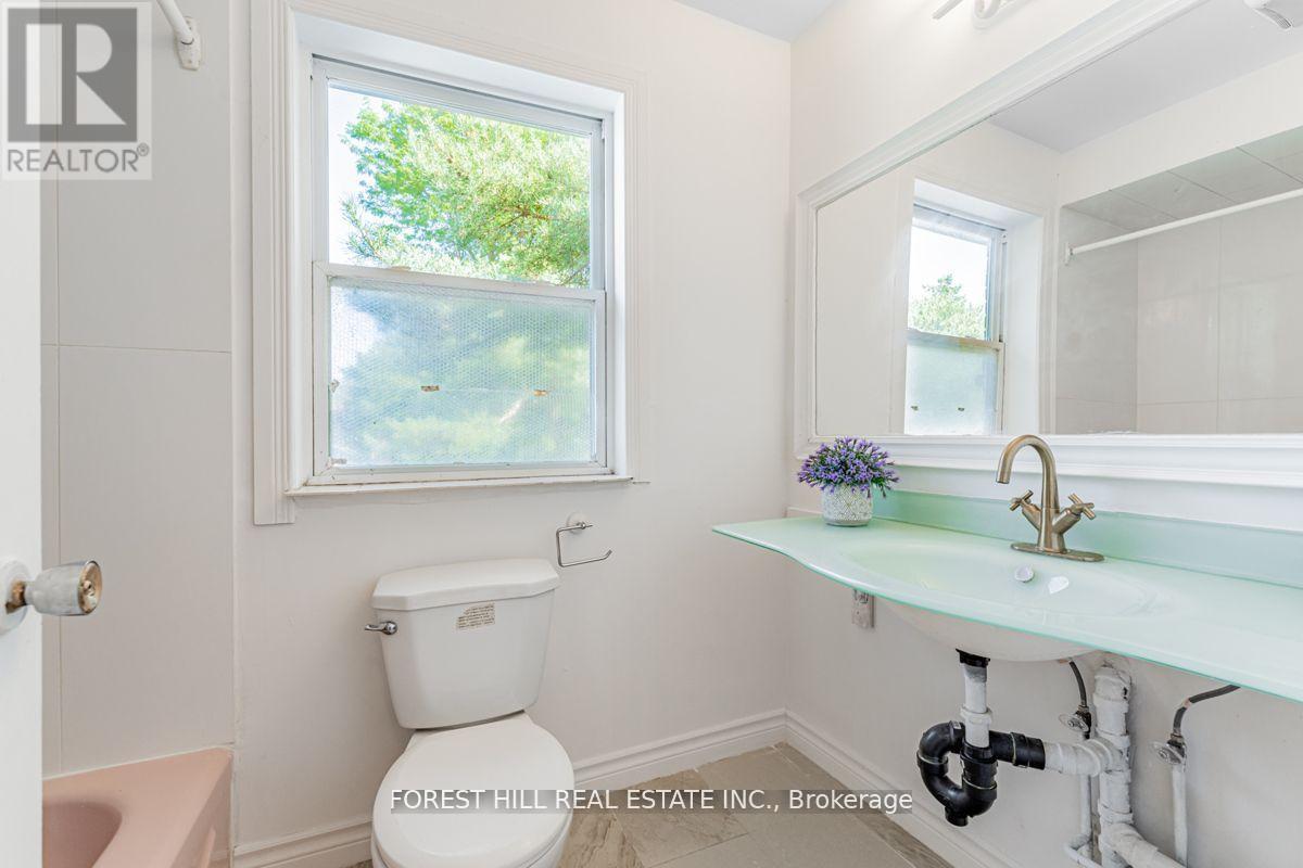 2977 Bayview Avenue, Toronto, Ontario  M2K 1E9 - Photo 18 - C13078286