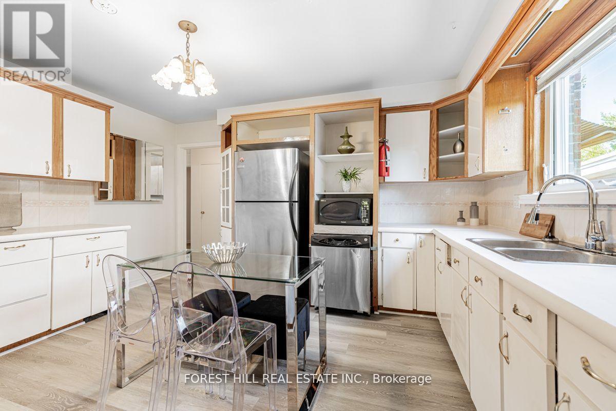 2977 Bayview Avenue, Toronto, Ontario  M2K 1E9 - Photo 9 - C13078286