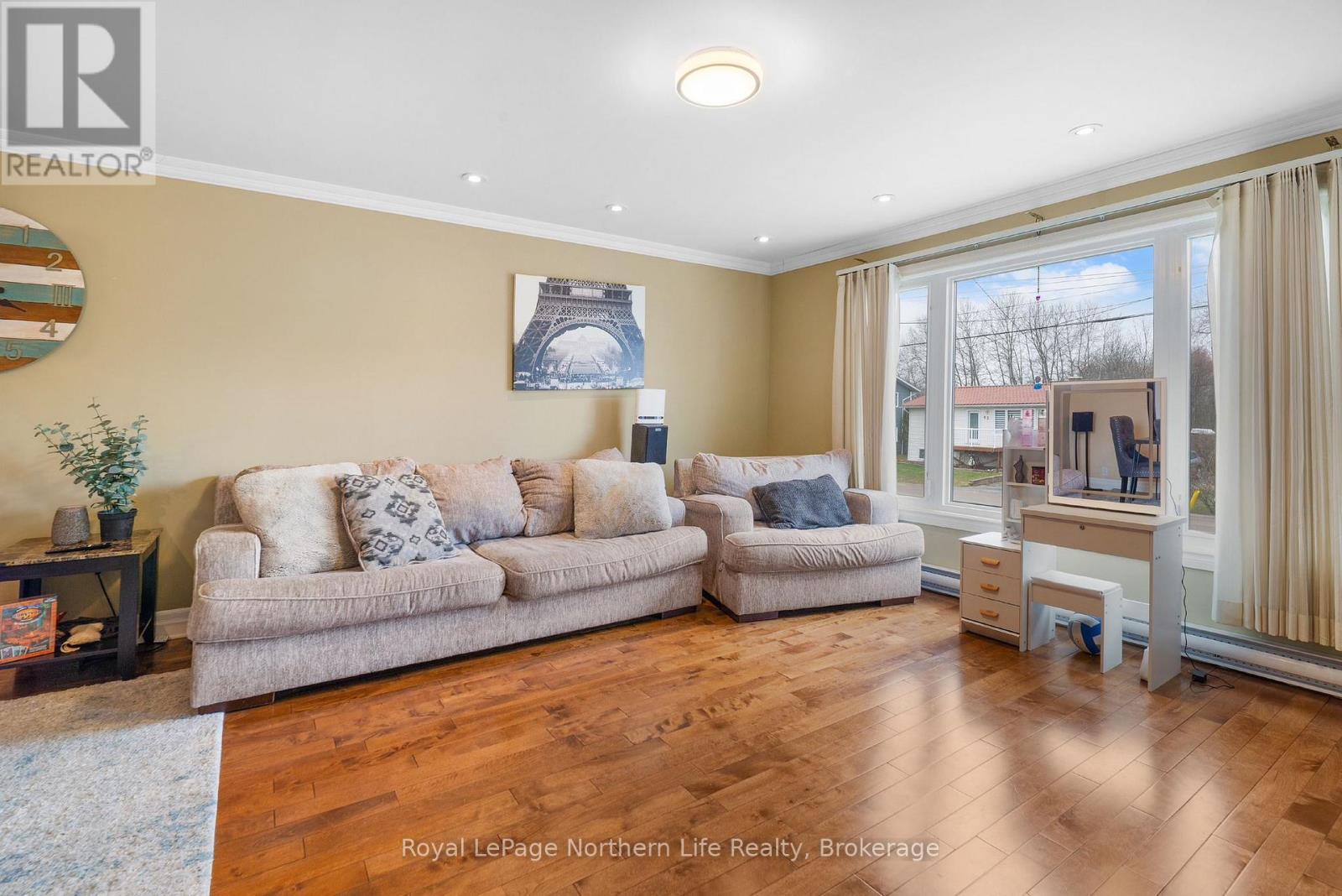 66 Montreal Street, West Nipissing, Ontario  P2B 3G9 - Photo 16 - X13077884