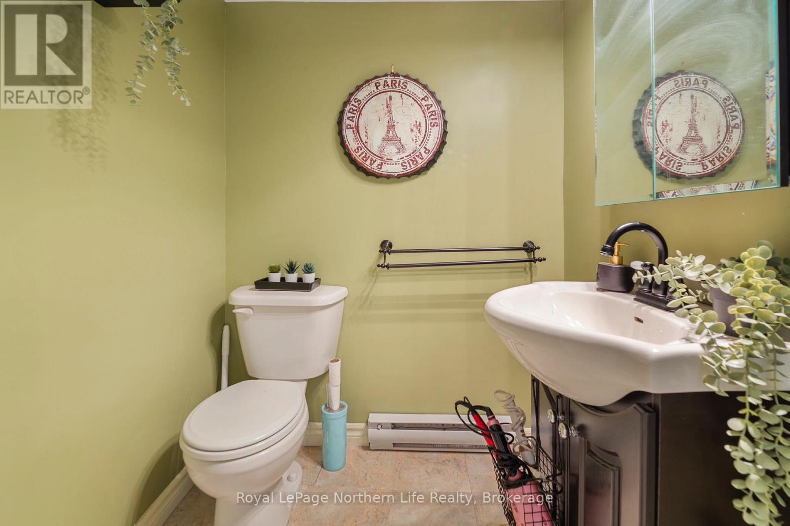 66 Montreal Street, West Nipissing, Ontario  P2B 3G9 - Photo 37 - X13077884