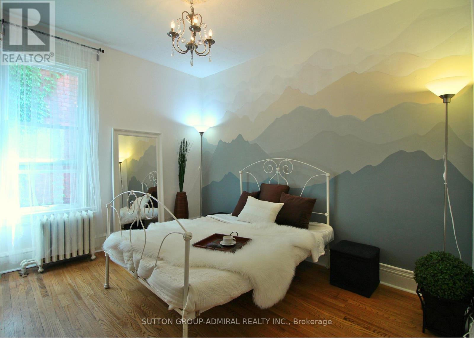 164 Wentworth Street S, Hamilton, Ontario  L8N 2Z2 - Photo 12 - X12935618