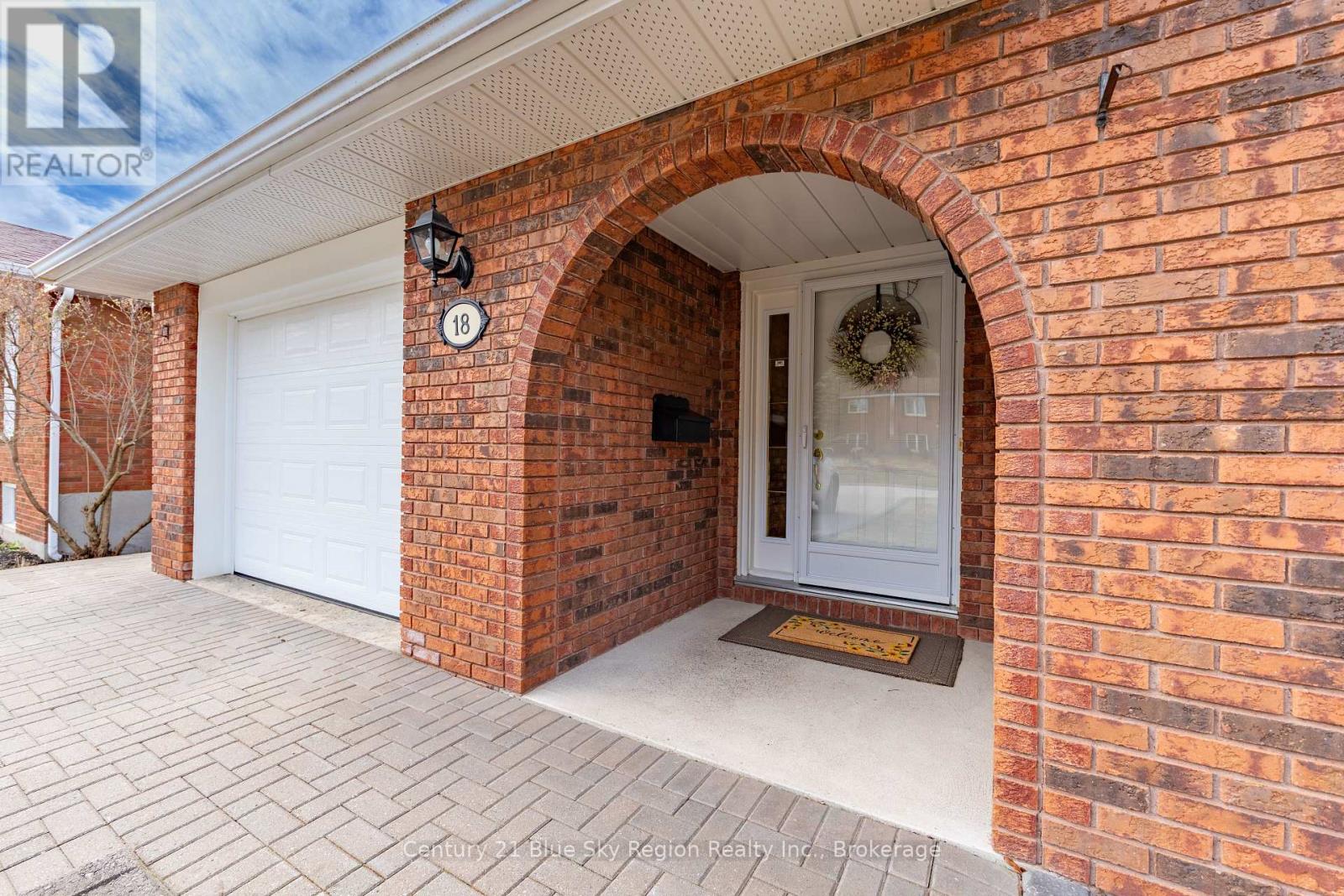 18 Riddle Court, North Bay, Ontario  P1B 8S6 - Photo 3 - X13078116