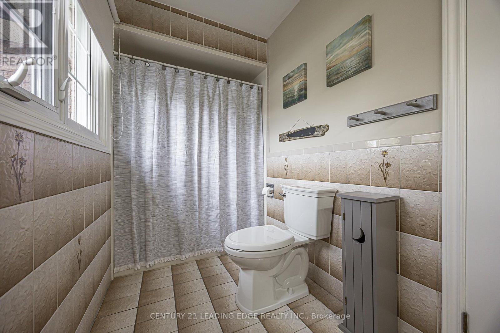 250 Hemlock Drive, Whitchurch-Stouffville, Ontario  L4A 5A5 - Photo 28 - N13078200