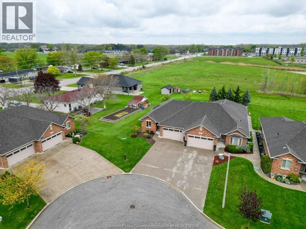 702 Commisso Crescent, Lasalle, Ontario  N9H 0C8 - Photo 3 - 26009969