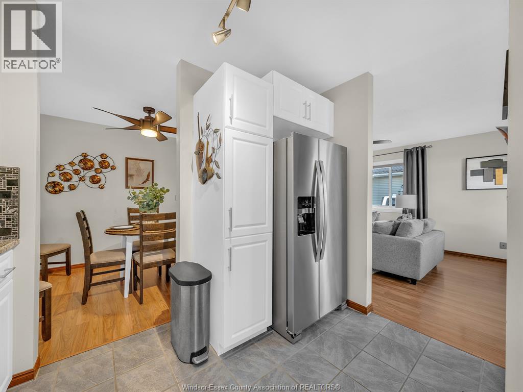 88 Parkside, Mcgregor, Ontario  N0R 1J0 - Photo 11 - 26009944