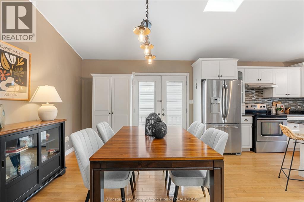 145 Langtry, Essex, Ontario  N8M 1H1 - Photo 16 - 26009908