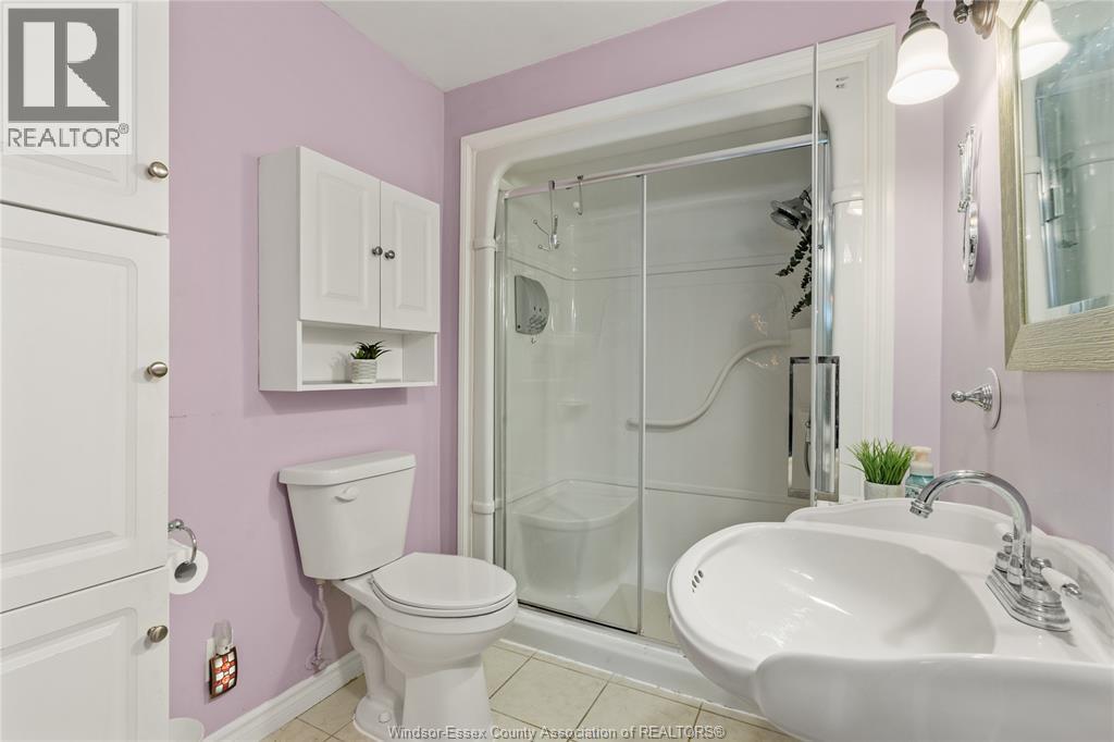 145 Langtry, Essex, Ontario  N8M 1H1 - Photo 23 - 26009908