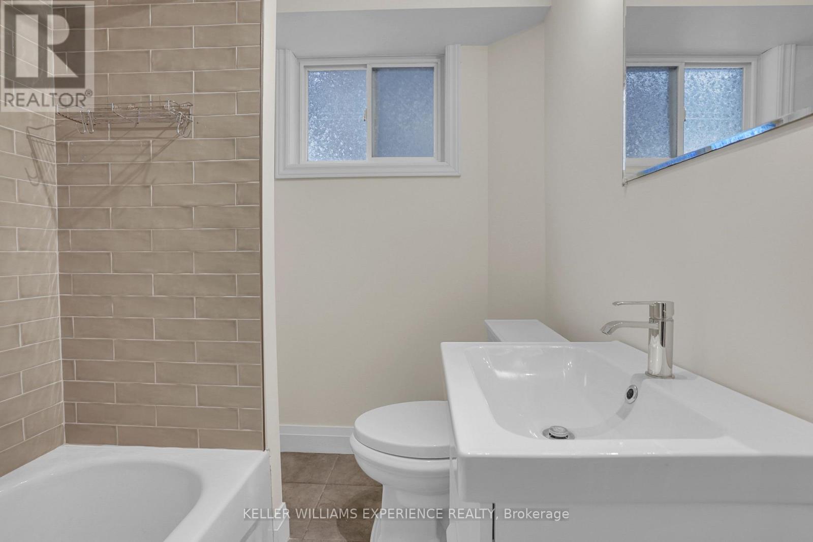 Basement - 124 Springdale Drive, Barrie (Cundles East), Ontario  L4M 4Y2 - Photo 12 - S13078126