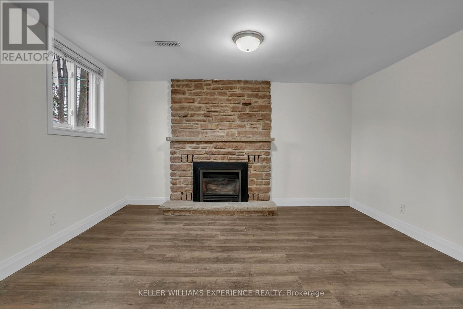 Basement - 124 Springdale Drive, Barrie (Cundles East), Ontario  L4M 4Y2 - Photo 2 - S13078126
