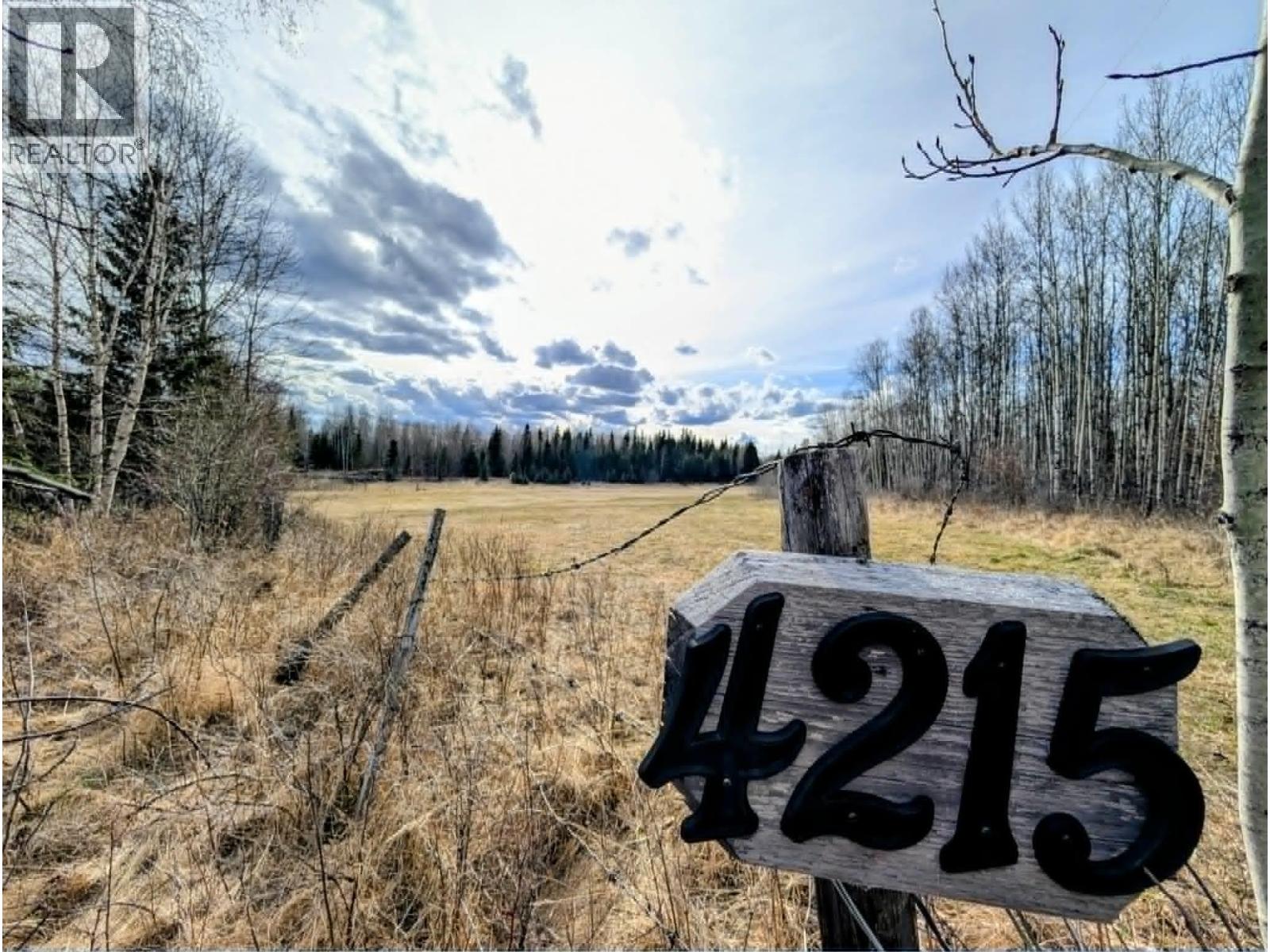 4215 Overton Road, Williams Lake, British Columbia  V0L 1G0 - Photo 1 - R3117683